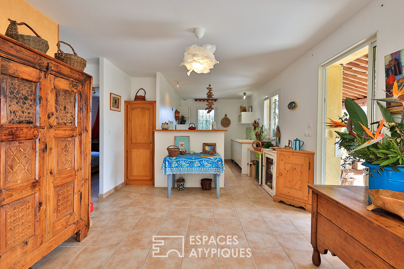 Photo Maison pleine de charme dans un coin de verdure image 4/6