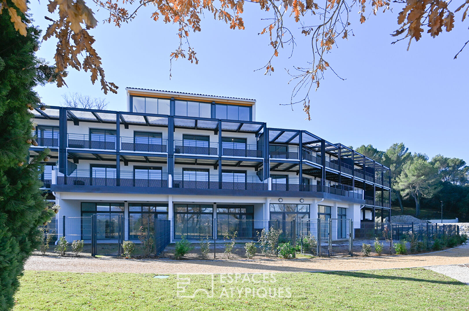 Agence immobilière de ESPACES ATYPIQUES AVIGNON