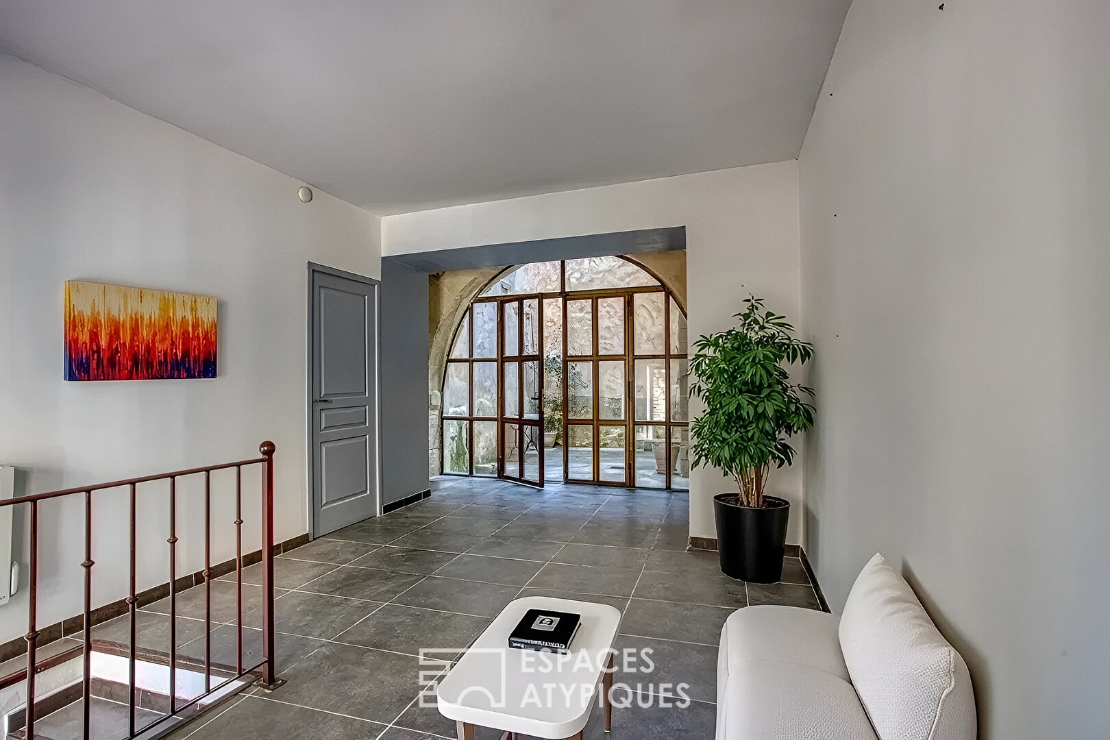 Agence immobilière de ESPACES ATYPIQUES AVIGNON