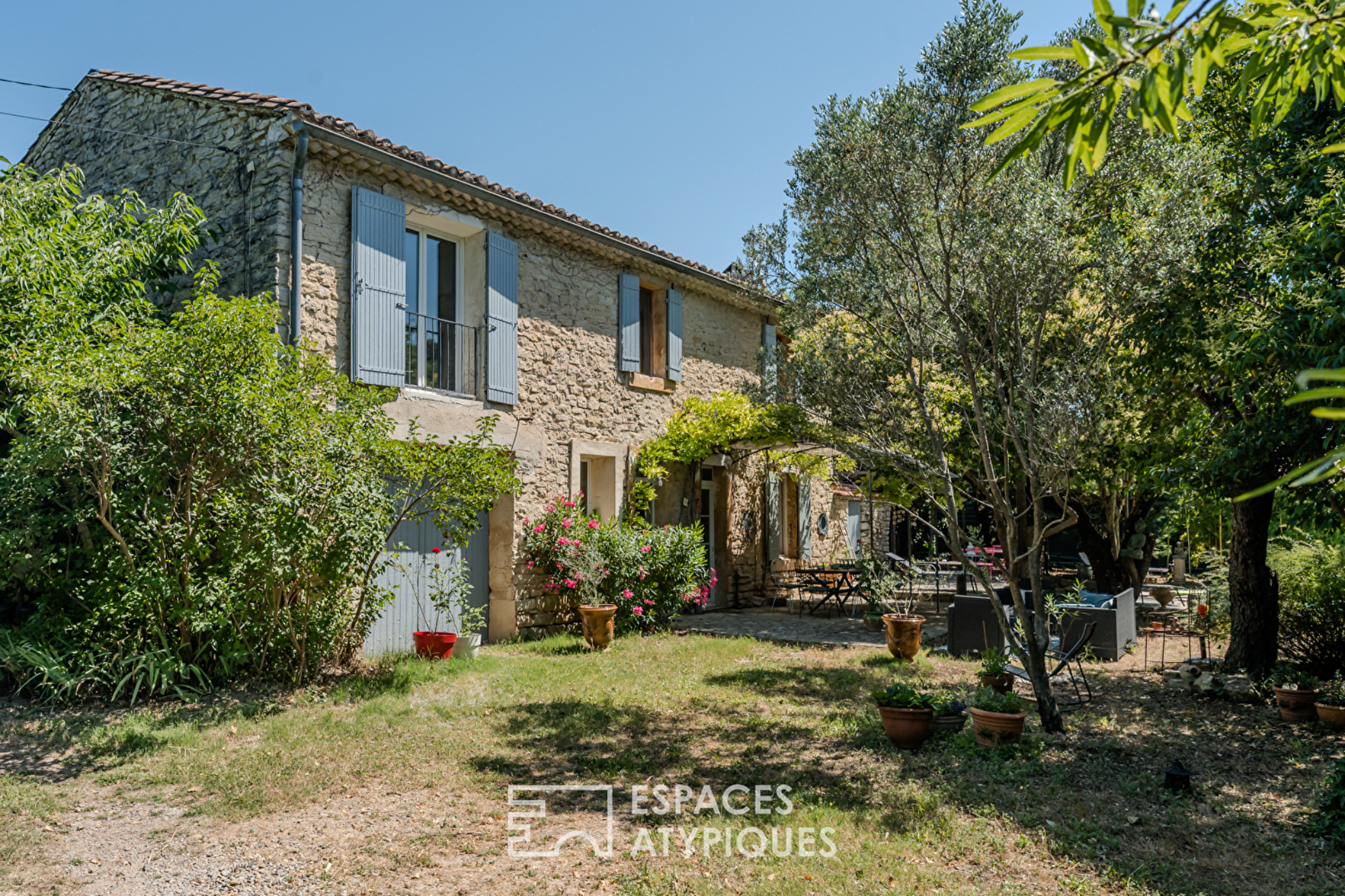 Agence immobilière de ESPACES ATYPIQUES AVIGNON