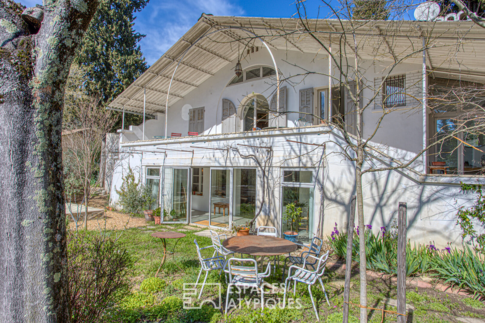 Agence immobilière de ESPACES ATYPIQUES AVIGNON