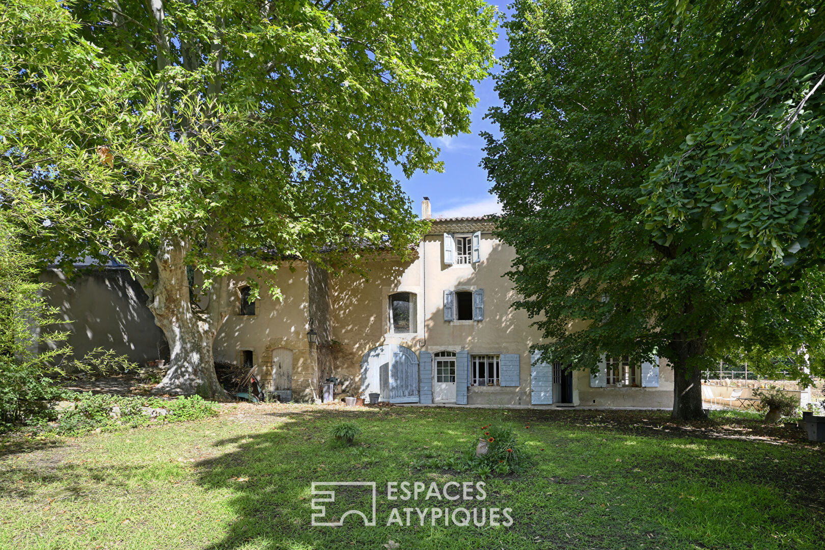 Agence immobilière de ESPACES ATYPIQUES AVIGNON