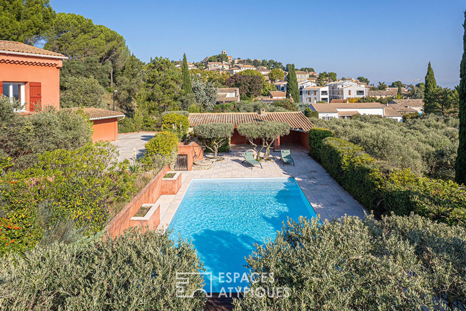 Agence immobilière de ESPACES ATYPIQUES AVIGNON