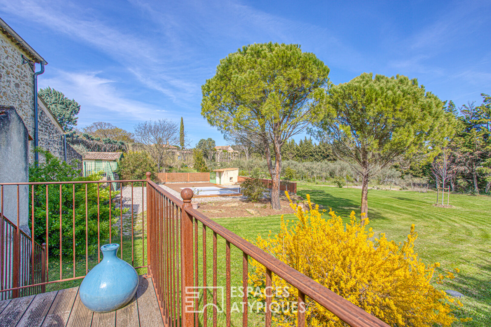 Photo Mas avec terrain arboré, cachet et douceur de vivre image 5/6