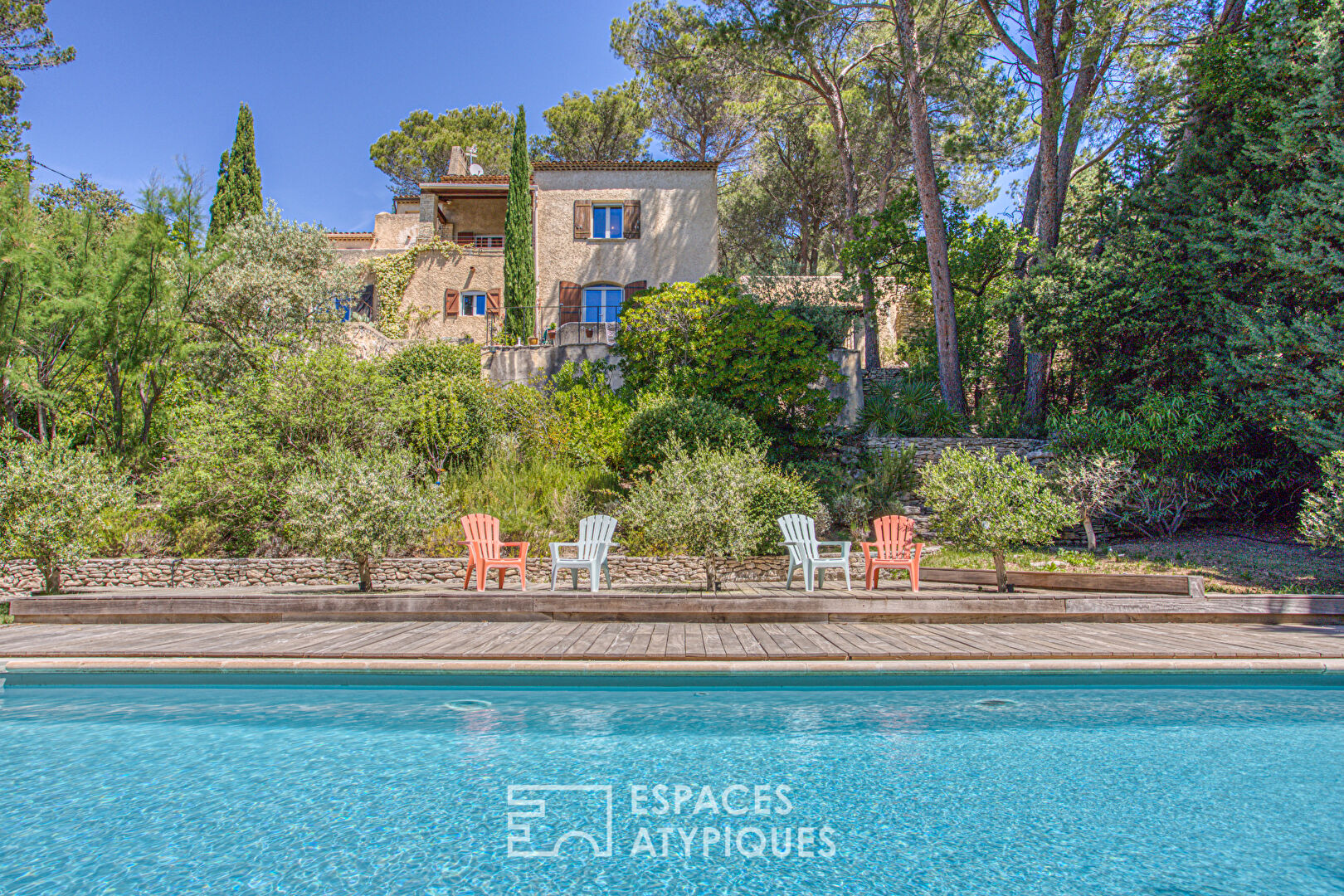 Agence immobilière de ESPACES ATYPIQUES AVIGNON