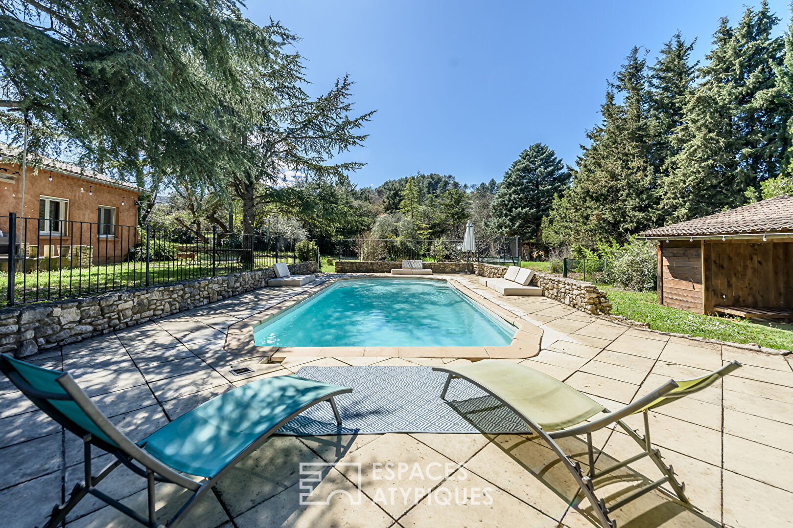 Agence immobilière de ESPACES ATYPIQUES AVIGNON