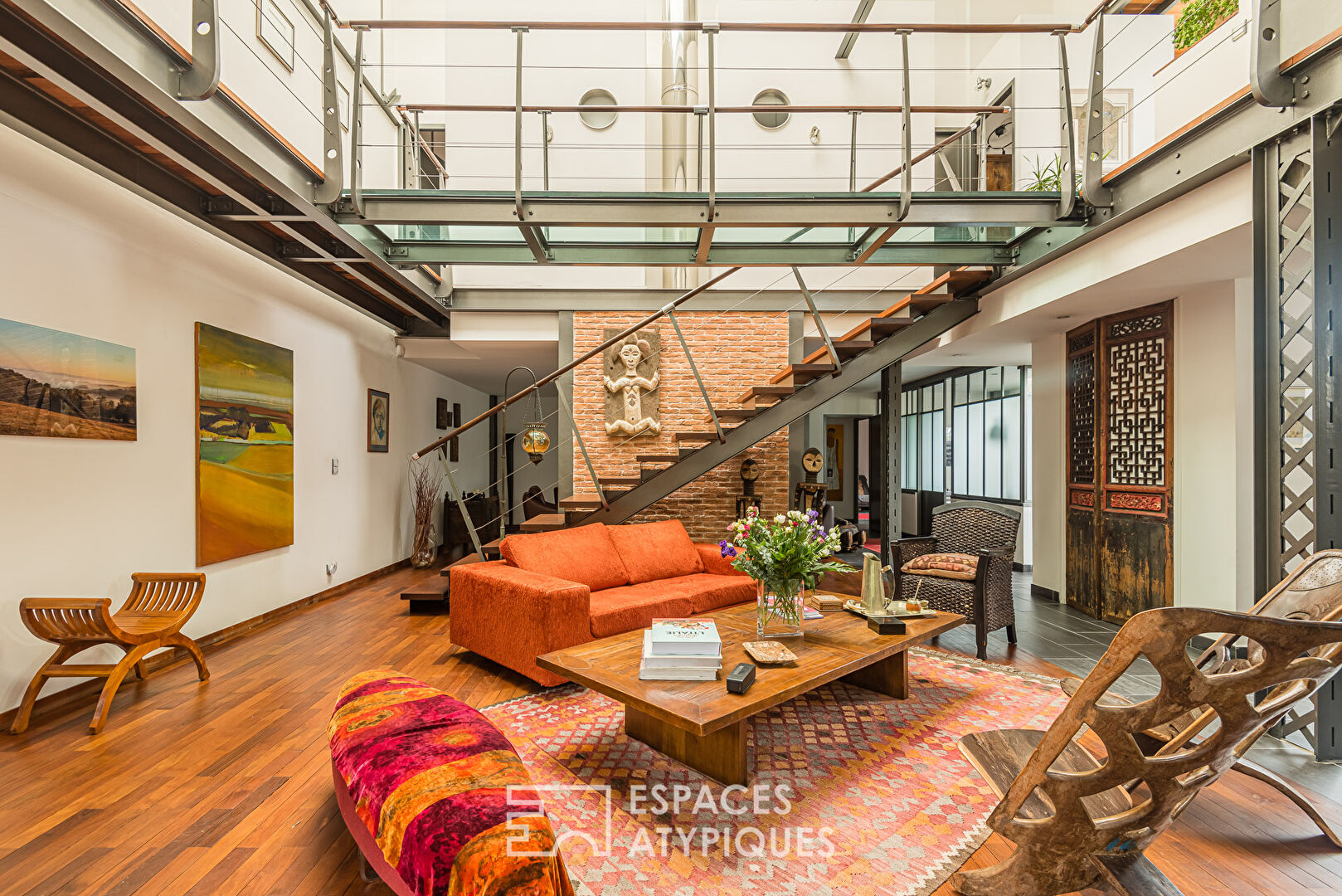 Photo Ancienne ferronnerie réhabilitée en loft avec terrasse image 3/6