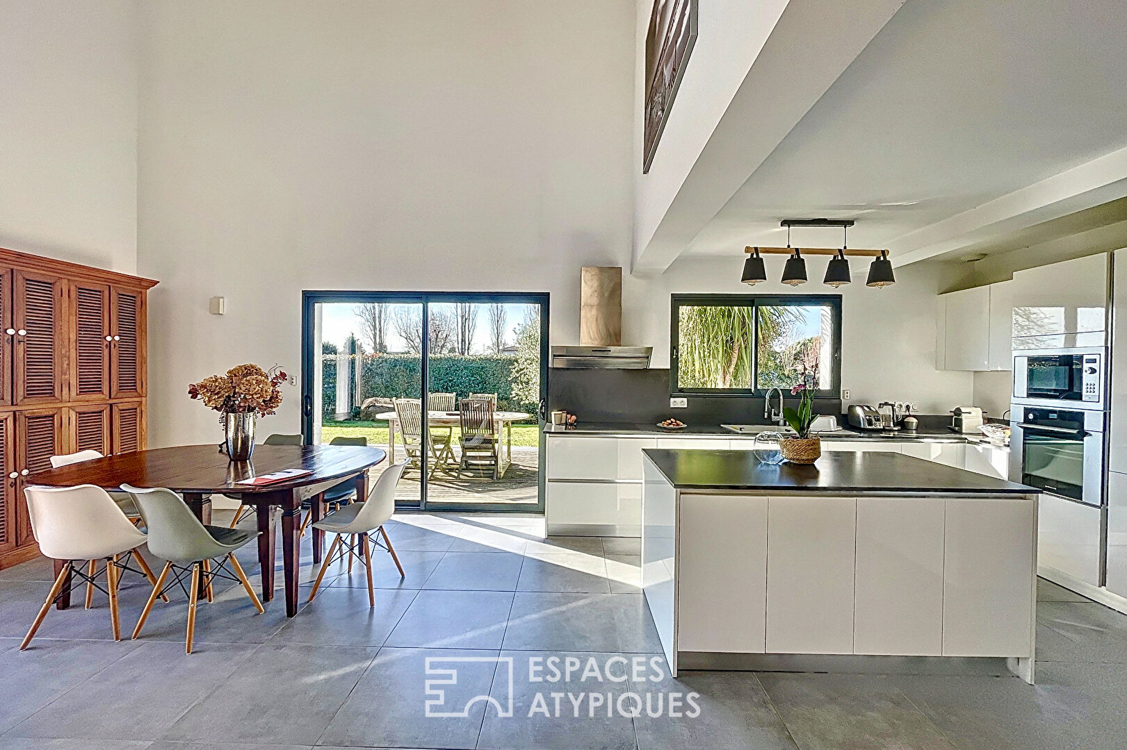 Photo Lumineuse Villa contemporaine aux Bordes image 3/6