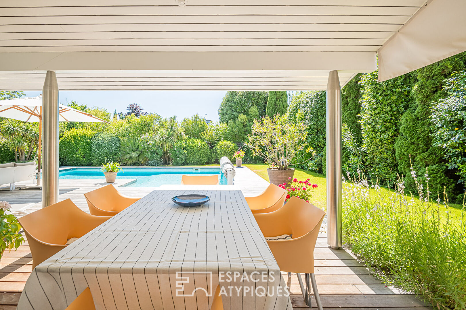 Photo Maison d'Architecte avec Jardin et Piscine à Caudéran image 3/6