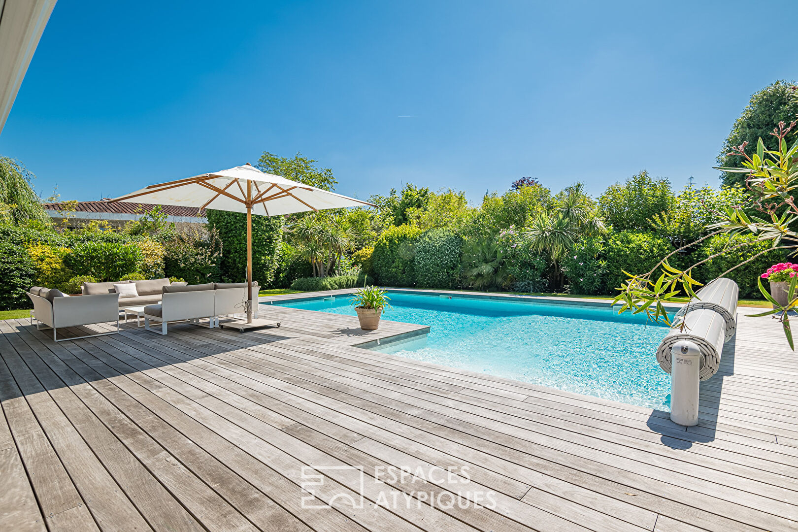Photo Maison d'Architecte avec Jardin et Piscine à Caudéran image 4/6
