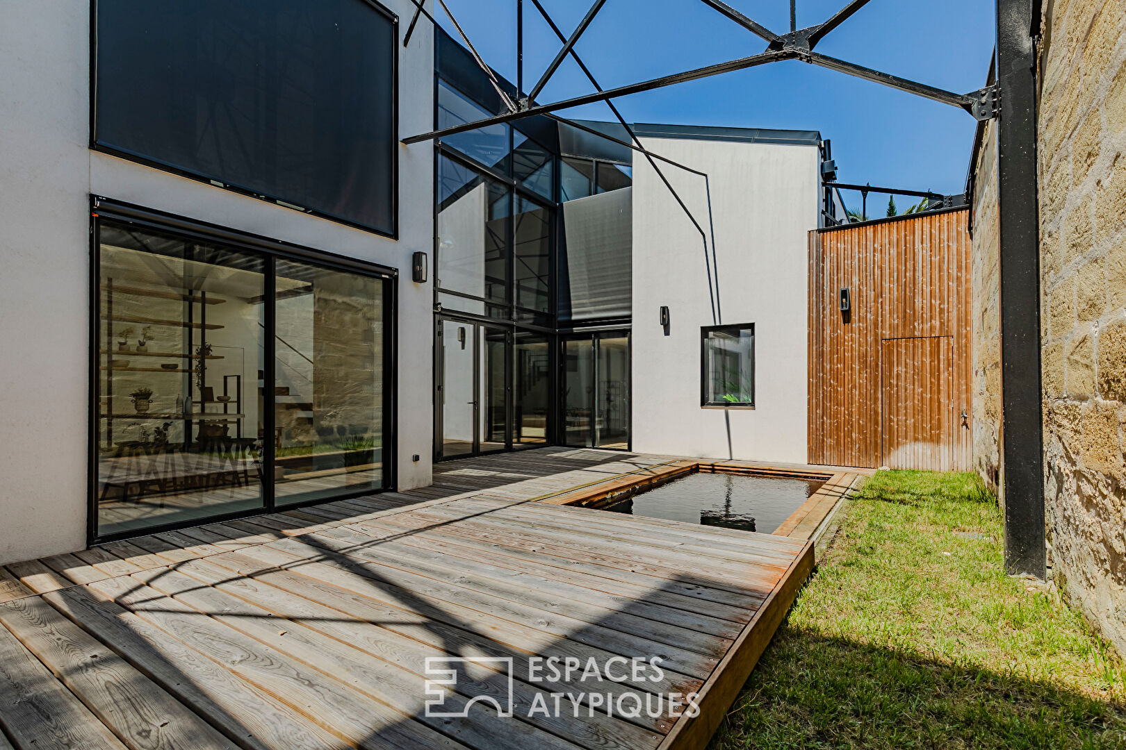 Agence immobilière de ESPACES ATYPIQUES BORDEAUX - ESPACES ATYPIQUES BORDEAUX