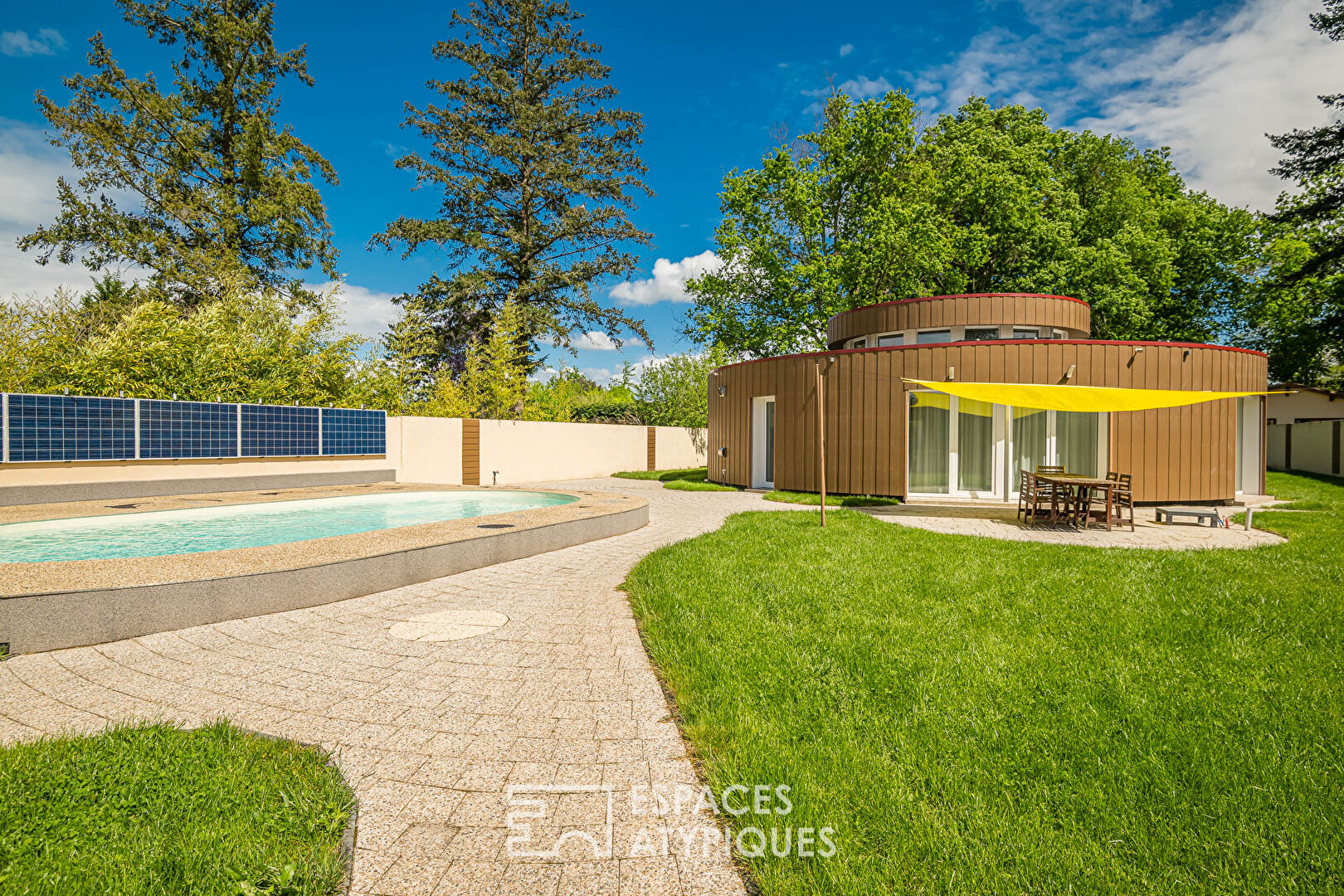 Agence immobilière de ESPACES ATYPIQUES BORDEAUX - ESPACES ATYPIQUES BORDEAUX