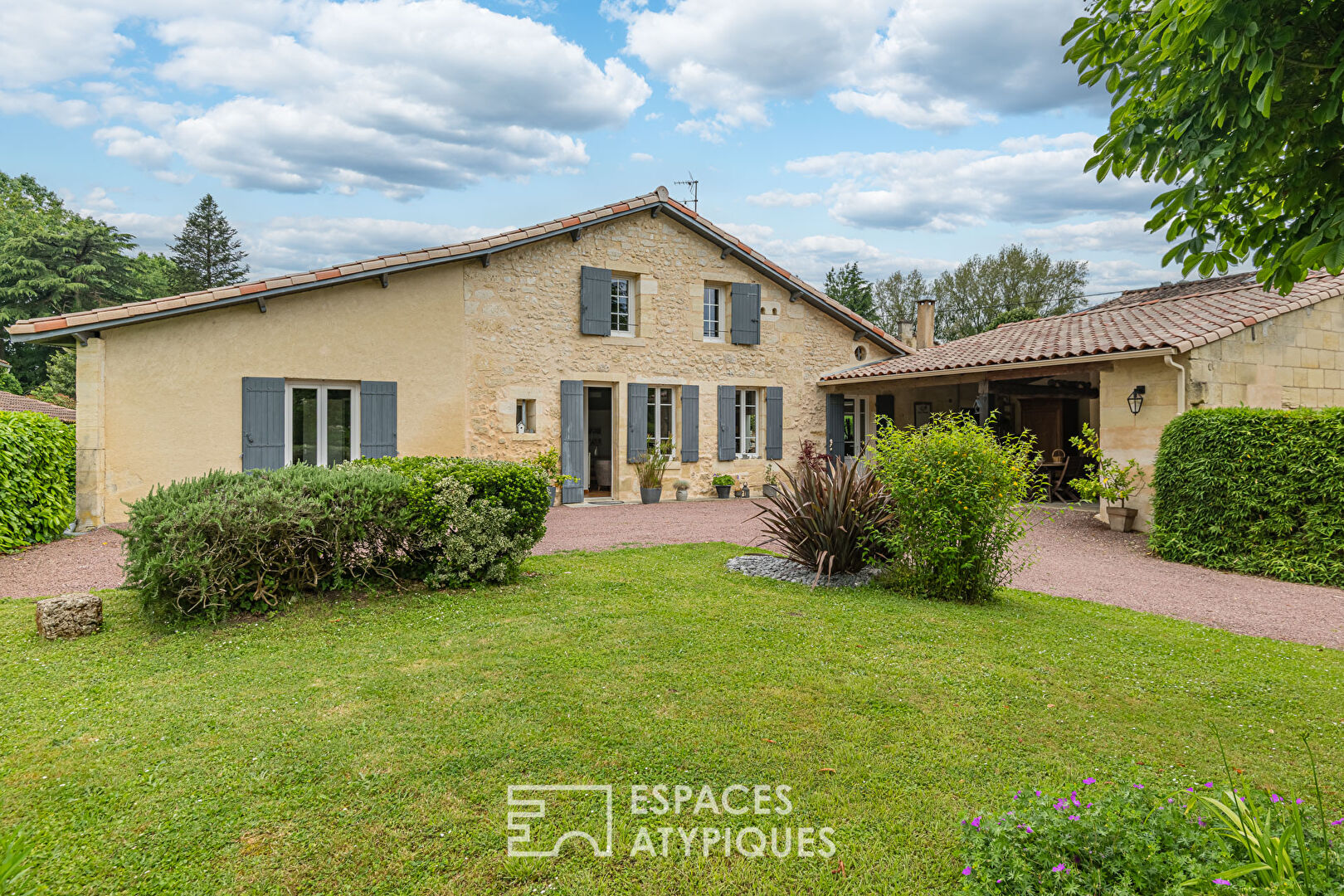 Agence immobilière de ESPACES ATYPIQUES BORDEAUX - ESPACES ATYPIQUES BORDEAUX