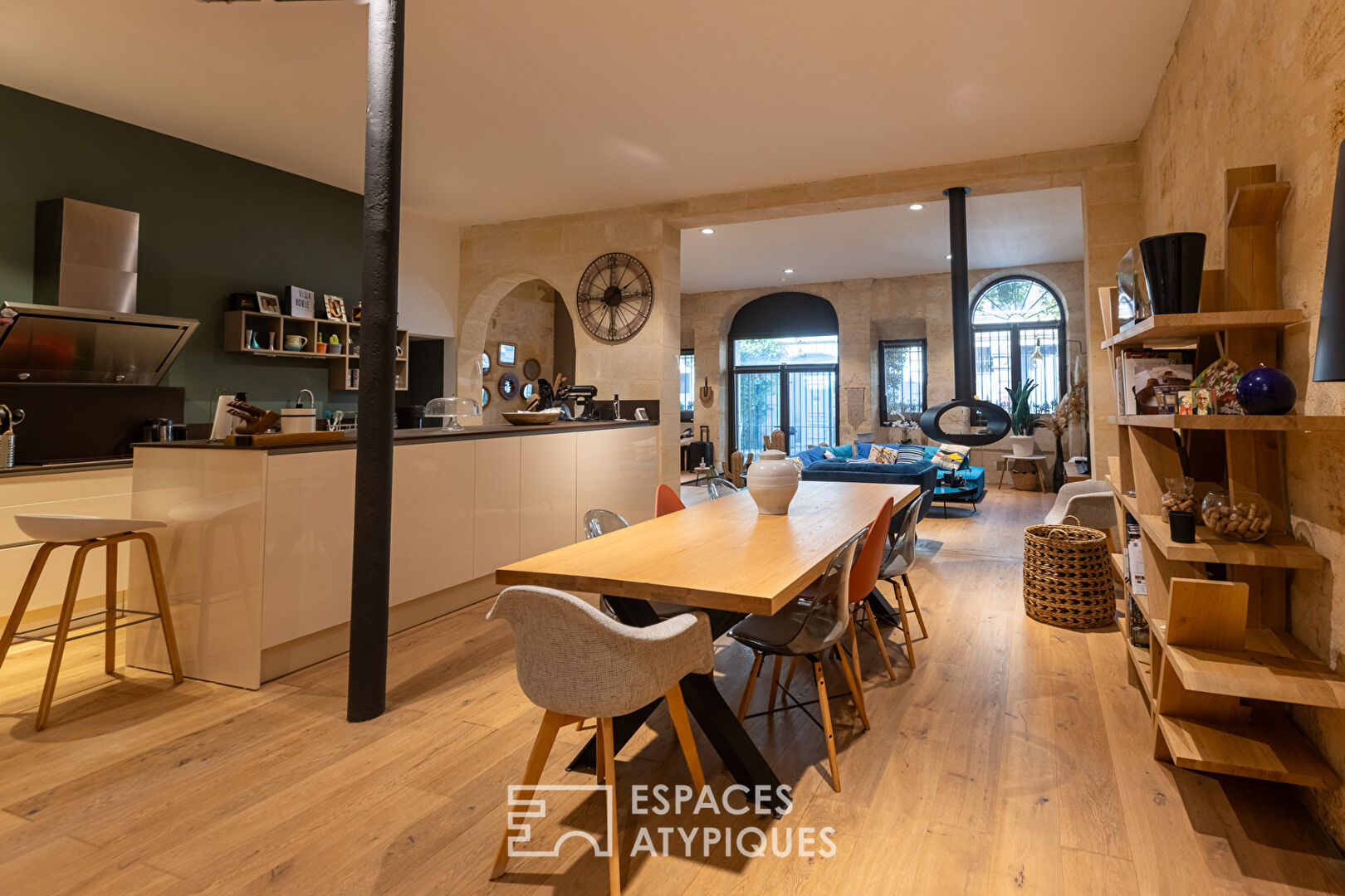 Agence immobilière de ESPACES ATYPIQUES BORDEAUX - ESPACES ATYPIQUES BORDEAUX