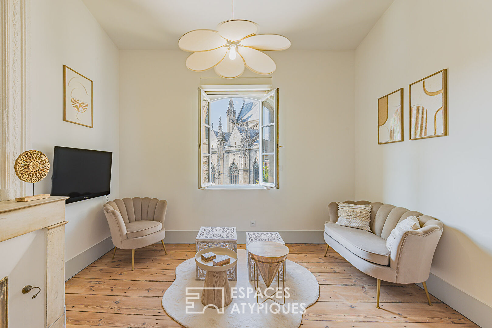 Agence immobilière de ESPACES ATYPIQUES BORDEAUX - ESPACES ATYPIQUES BORDEAUX