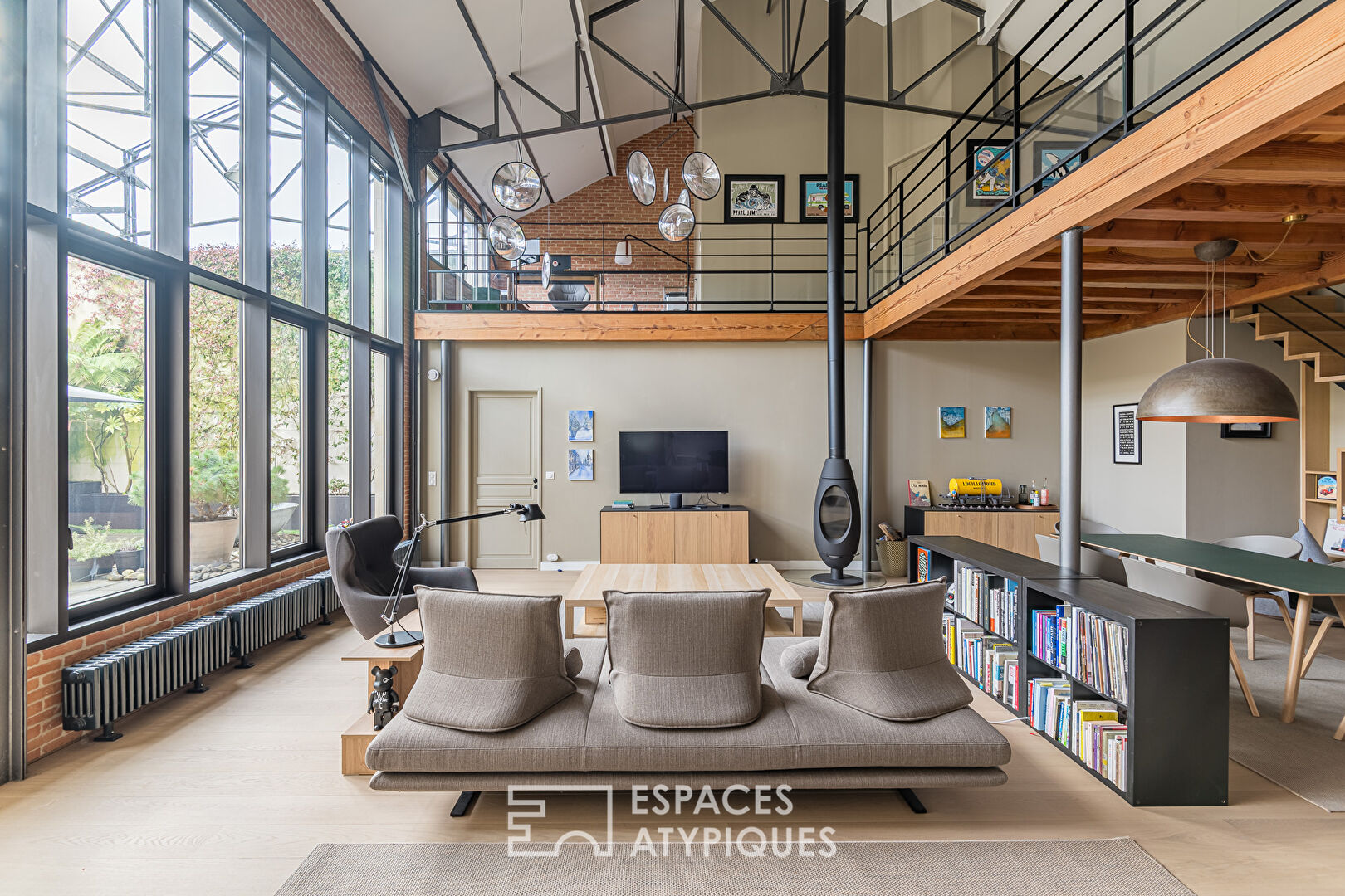 Agence immobilière de ESPACES ATYPIQUES BORDEAUX - ESPACES ATYPIQUES BORDEAUX
