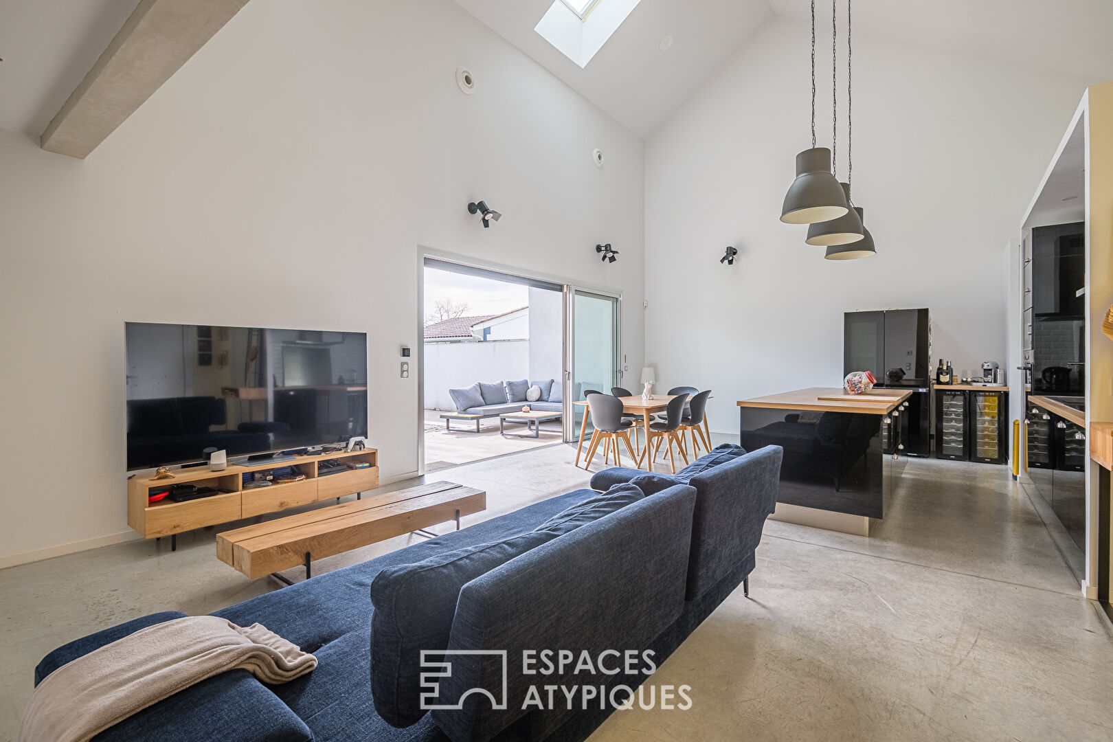 Agence immobilière de ESPACES ATYPIQUES BORDEAUX - ESPACES ATYPIQUES BORDEAUX
