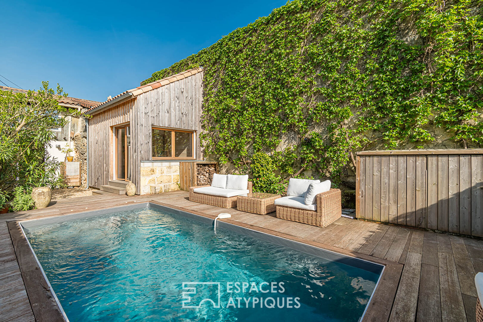 Agence immobilière de ESPACES ATYPIQUES BORDEAUX - ESPACES ATYPIQUES BORDEAUX