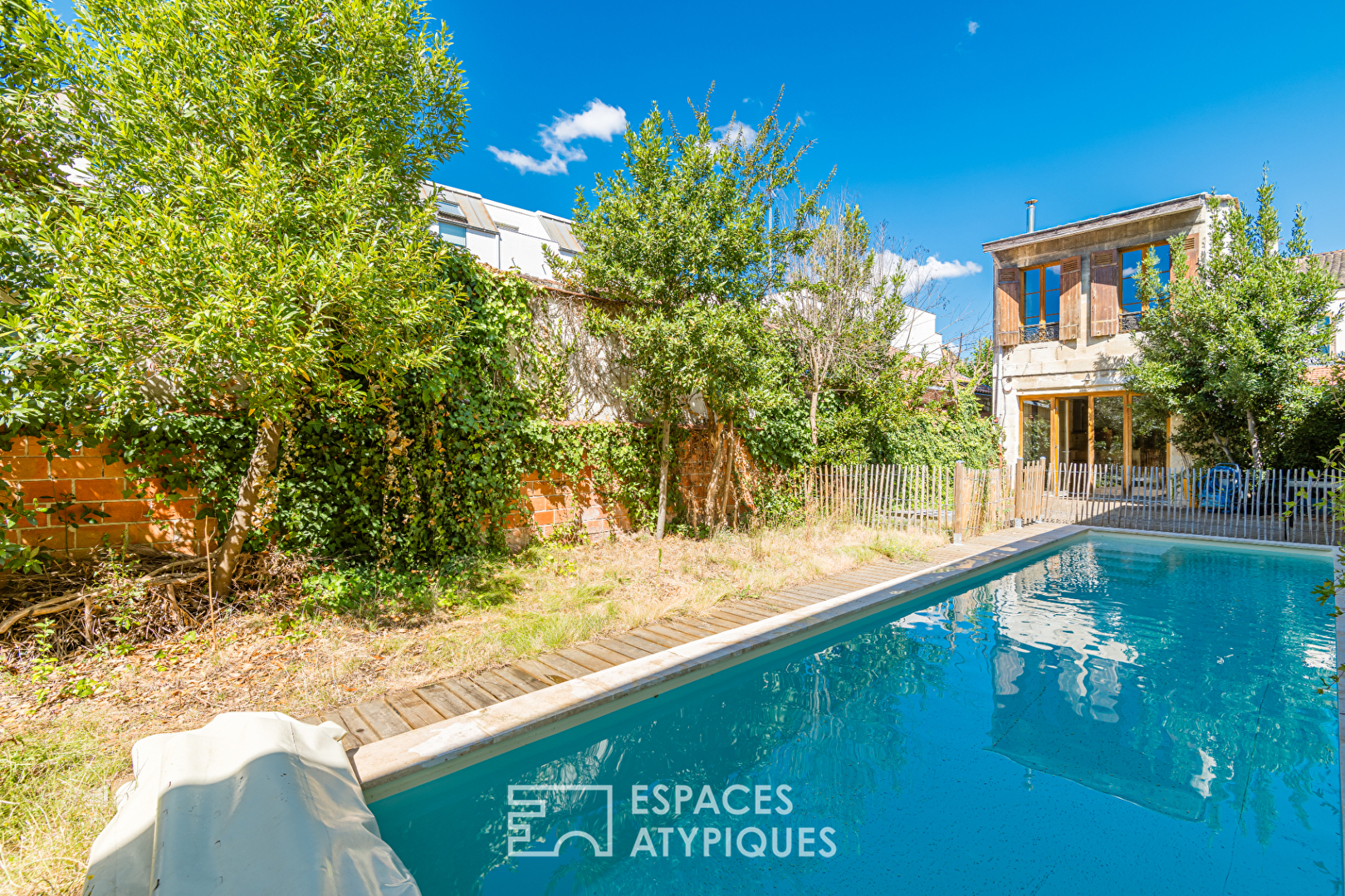 Agence immobilière de ESPACES ATYPIQUES BORDEAUX - ESPACES ATYPIQUES BORDEAUX