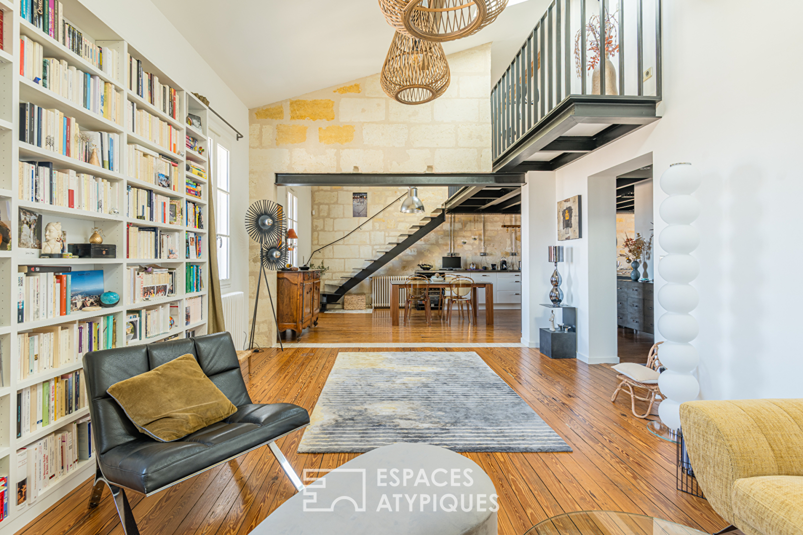 Agence immobilière de ESPACES ATYPIQUES BORDEAUX - ESPACES ATYPIQUES BORDEAUX