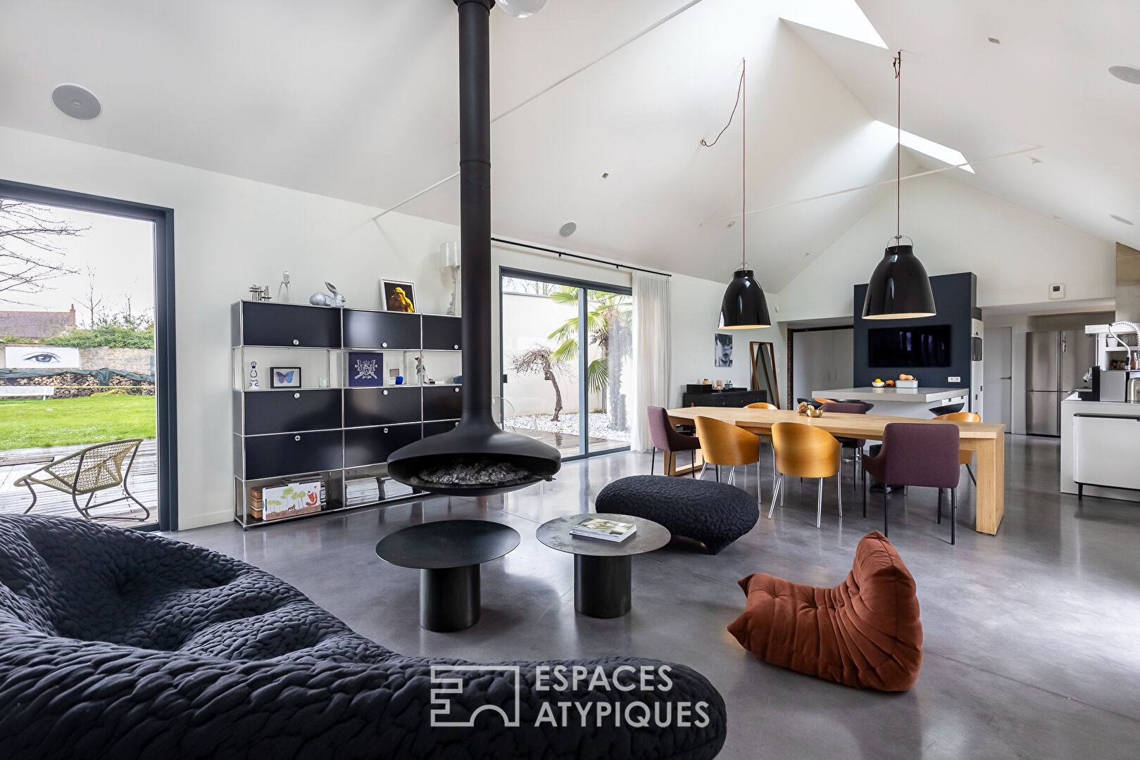 Agence immobilière de ESPACES ATYPIQUES BOURGOGNE