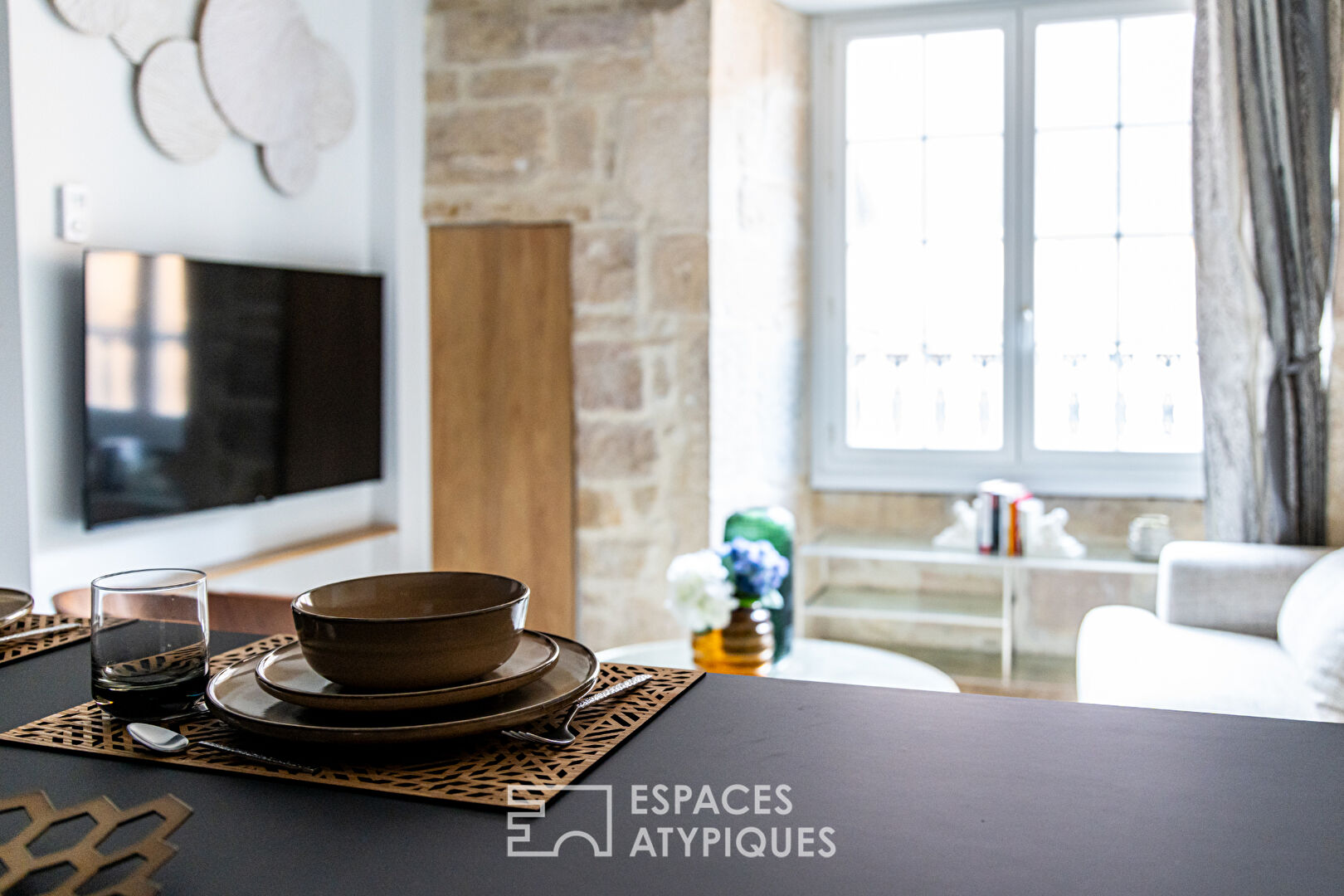 Agence immobilière de ESPACES ATYPIQUES BOURGOGNE