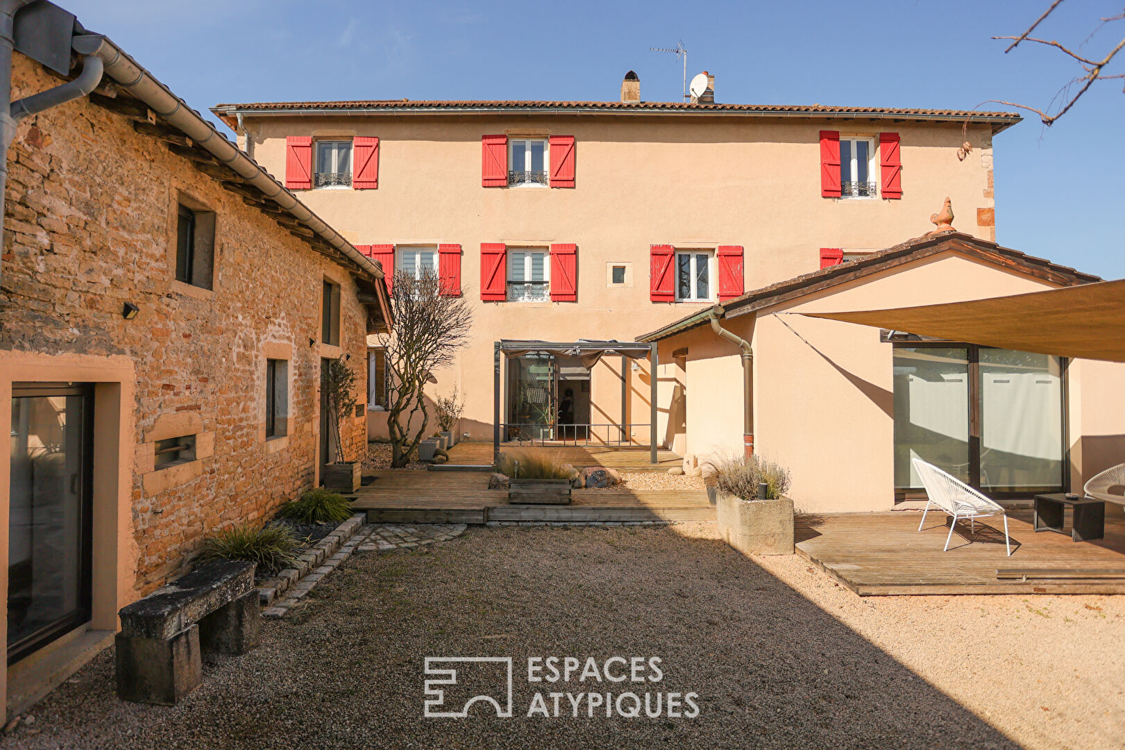 Agence immobilière de ESPACES ATYPIQUES BOURGOGNE