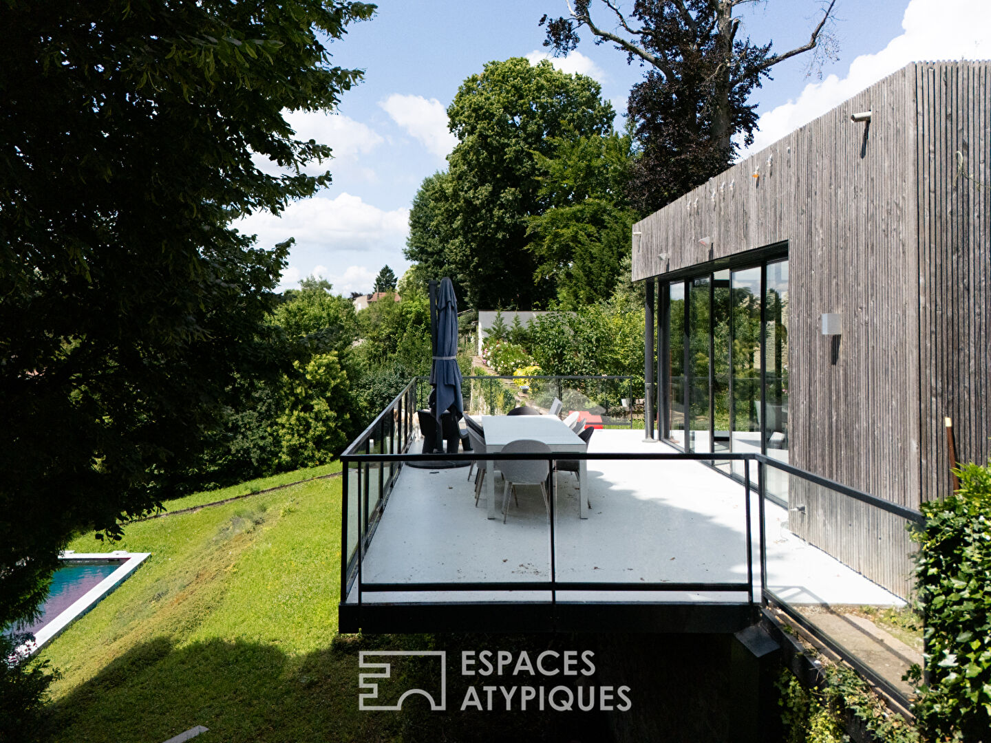 Agence immobilière de ESPACES ATYPIQUES BOURGOGNE
