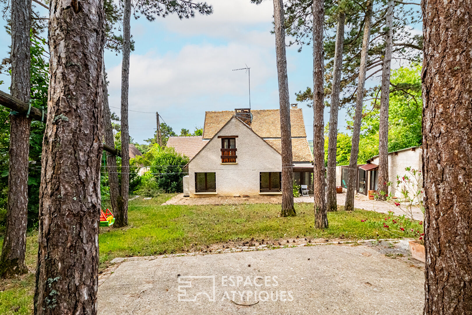 Agence immobilière de ESPACES ATYPIQUES BOURGOGNE