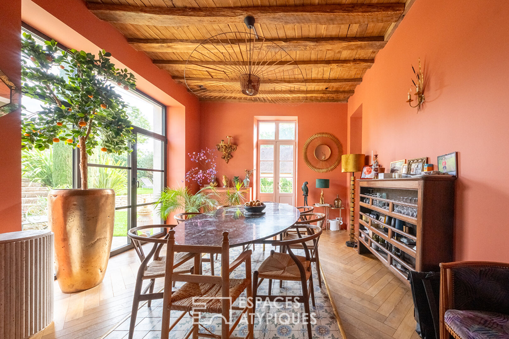 Agence immobilière de ESPACES ATYPIQUES BOURGOGNE