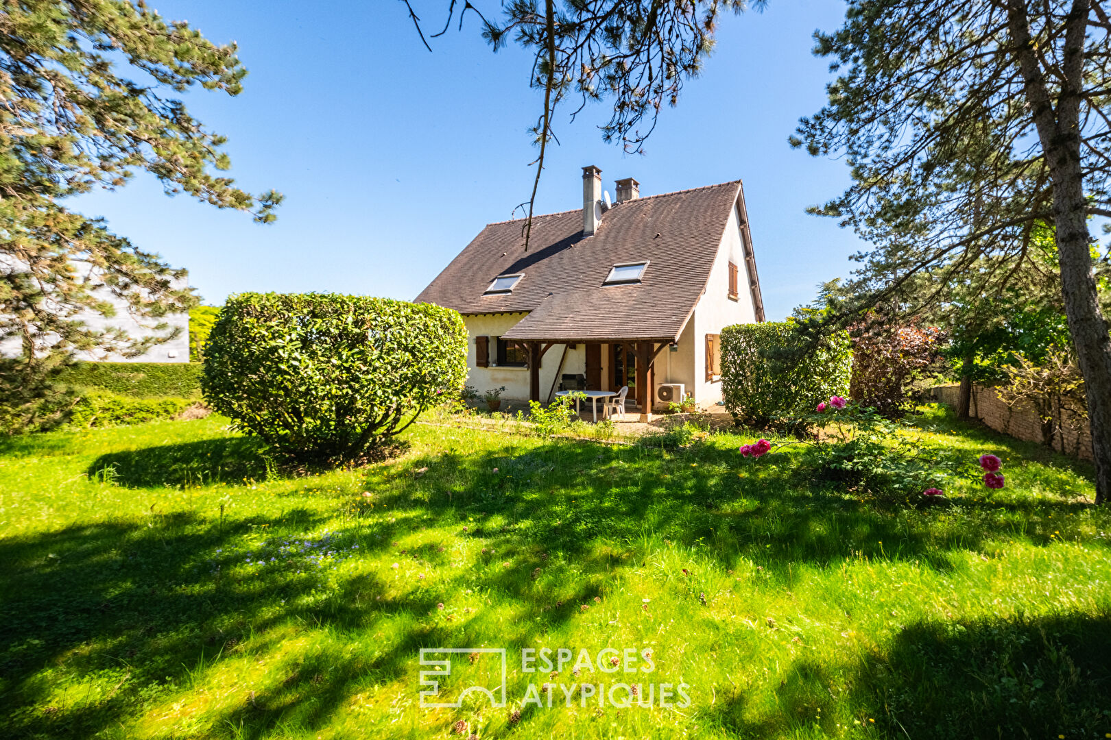 Agence immobilière de ESPACES ATYPIQUES BOURGOGNE