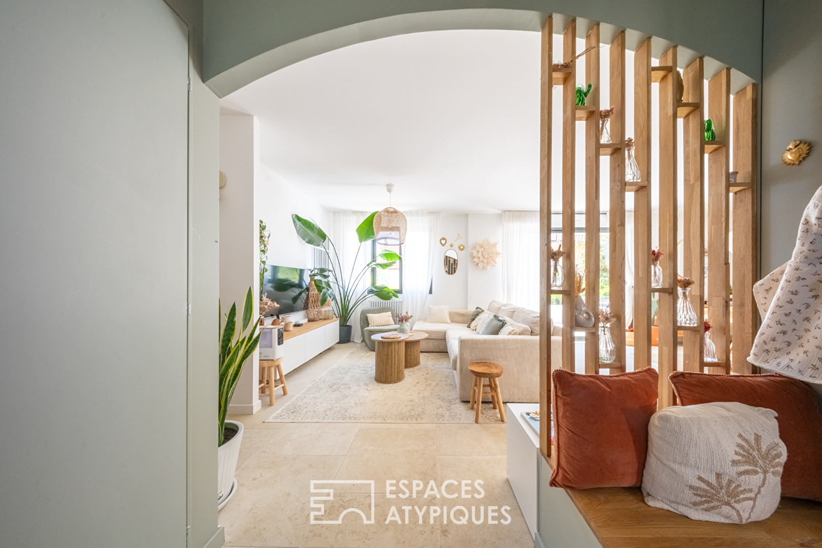 Agence immobilière de ESPACES ATYPIQUES BOURGOGNE