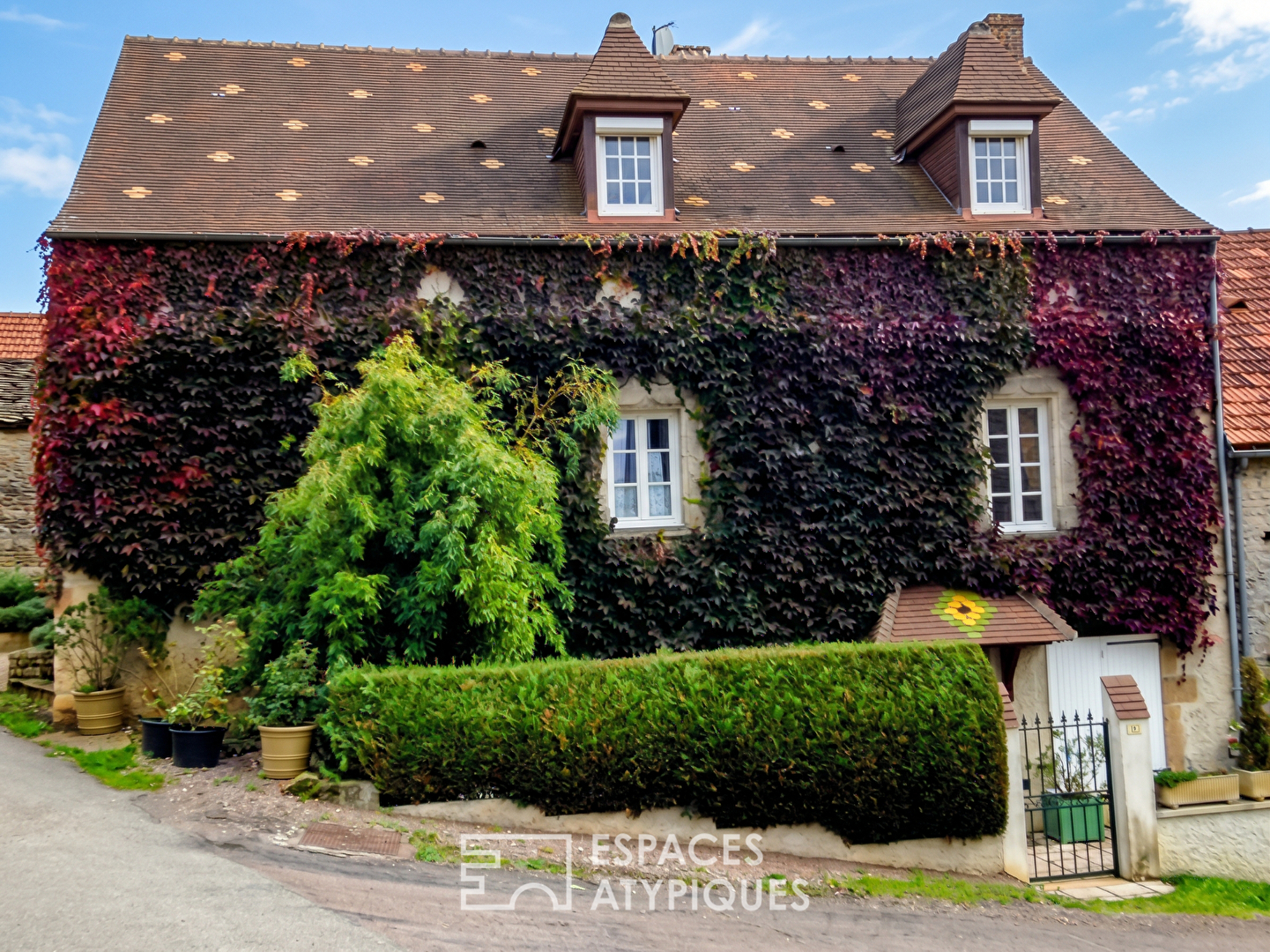 Agence immobilière de ESPACES ATYPIQUES BOURGOGNE