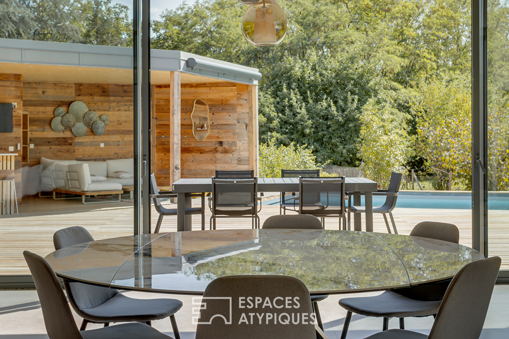 Agence immobilière de ESPACES ATYPIQUES BOURGOGNE