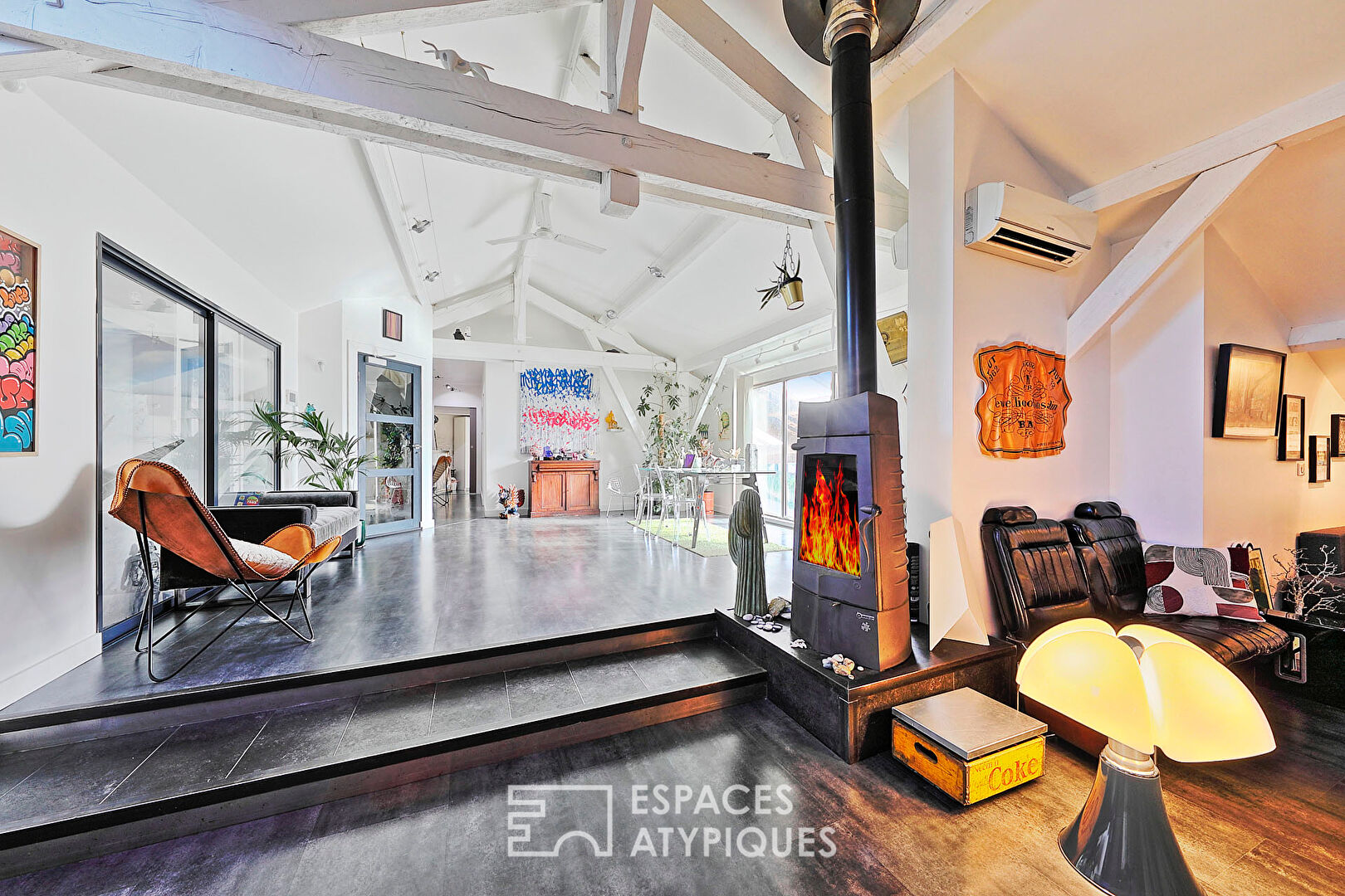 Agence immobilière de ESPACES ATYPIQUES FONTAINEBLEAU