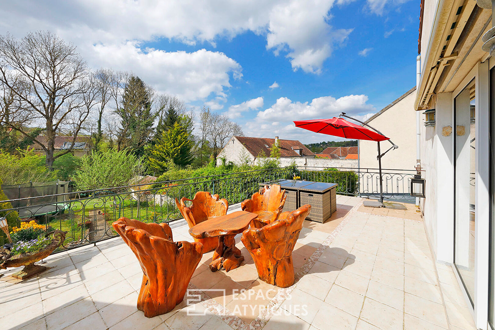 Agence immobilière de ESPACES ATYPIQUES FONTAINEBLEAU