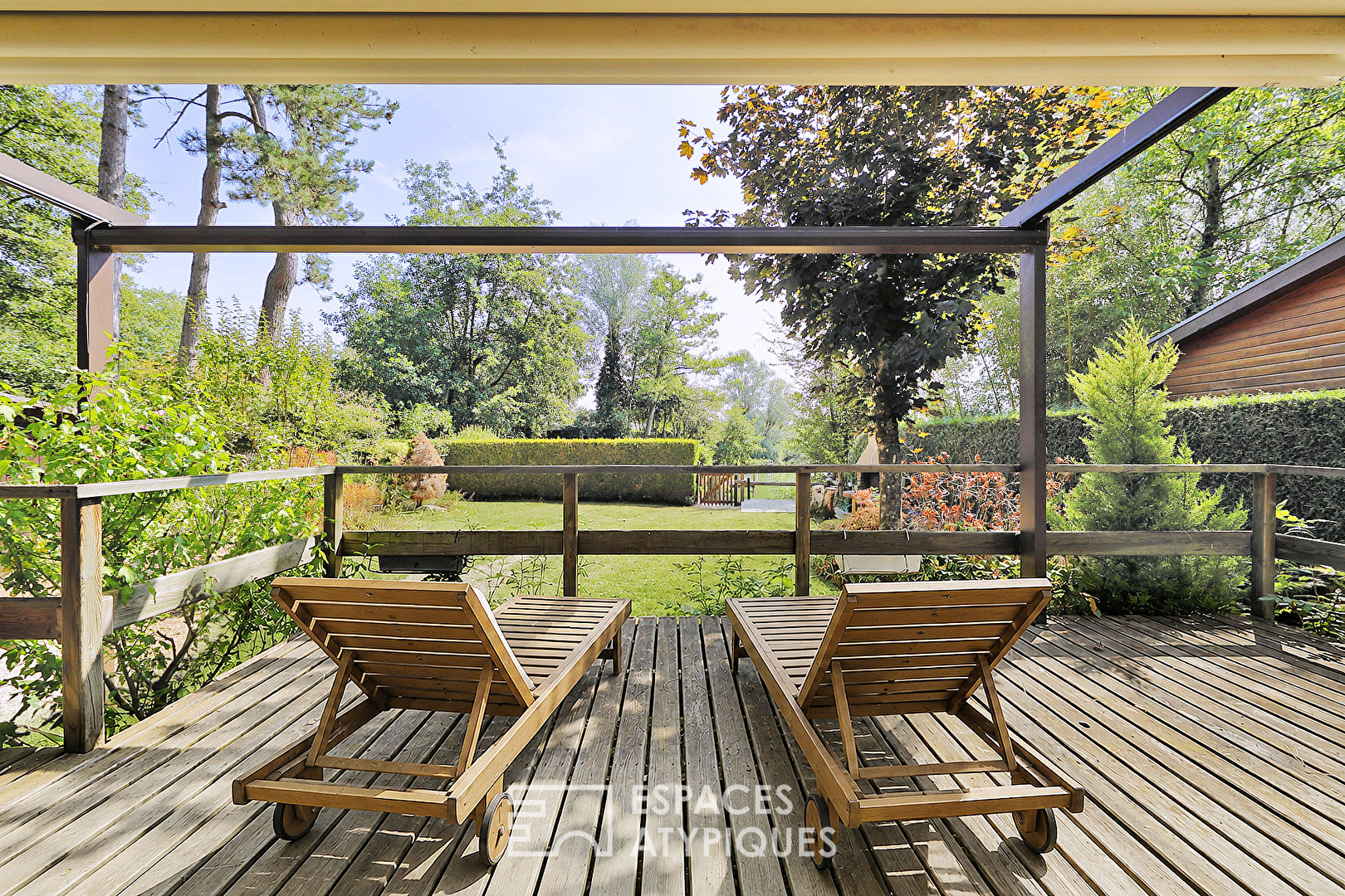 Agence immobilière de ESPACES ATYPIQUES FONTAINEBLEAU