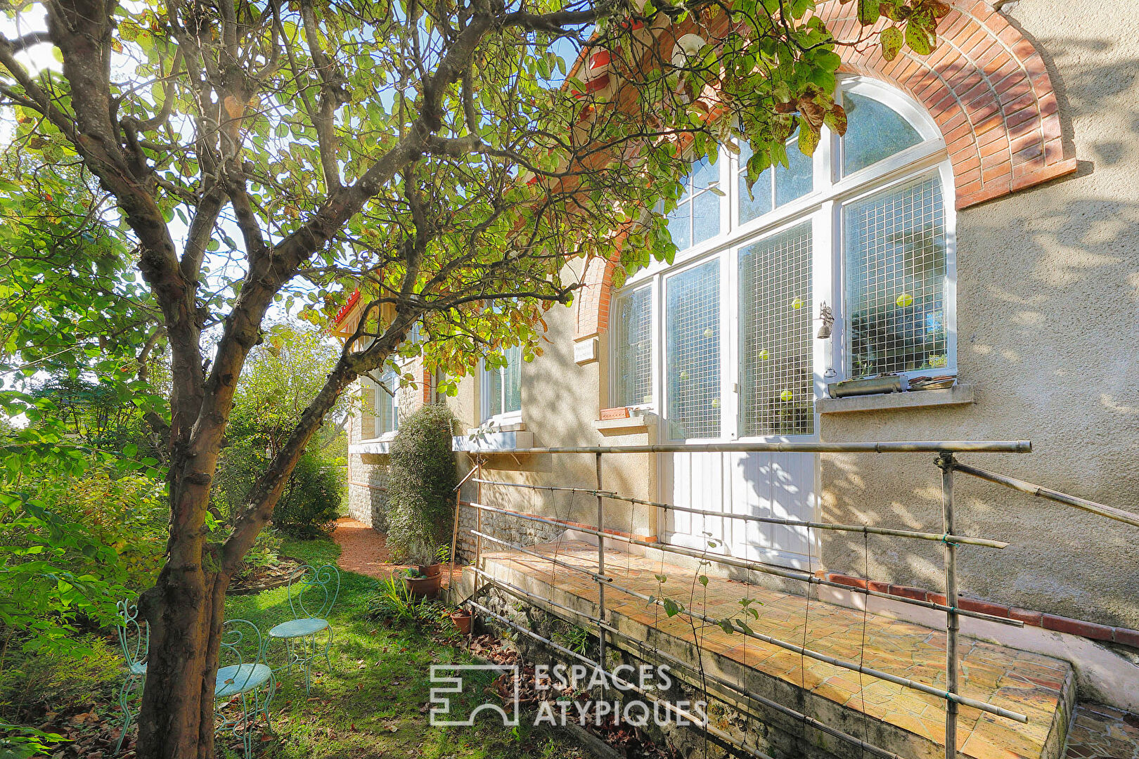 Agence immobilière de ESPACES ATYPIQUES FONTAINEBLEAU