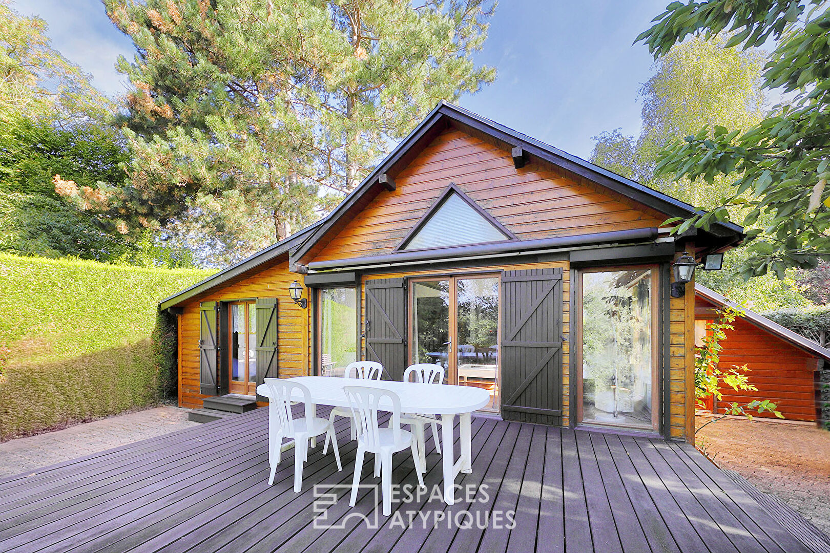 Agence immobilière de ESPACES ATYPIQUES FONTAINEBLEAU