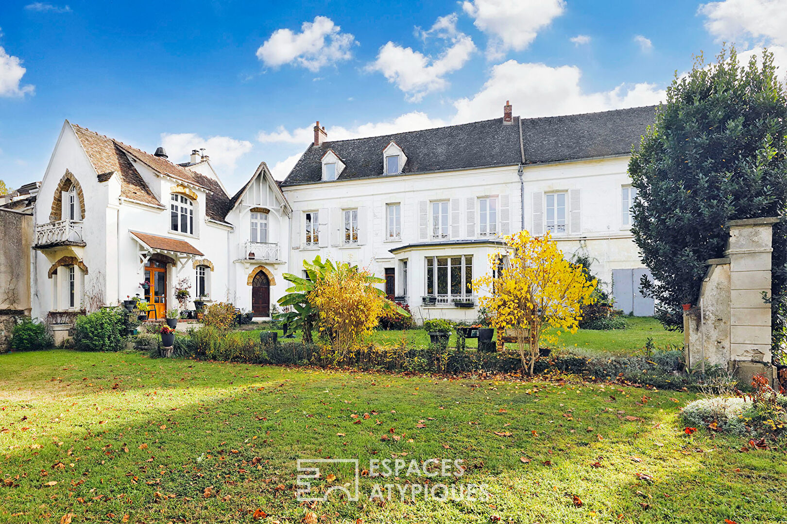Agence immobilière de ESPACES ATYPIQUES FONTAINEBLEAU
