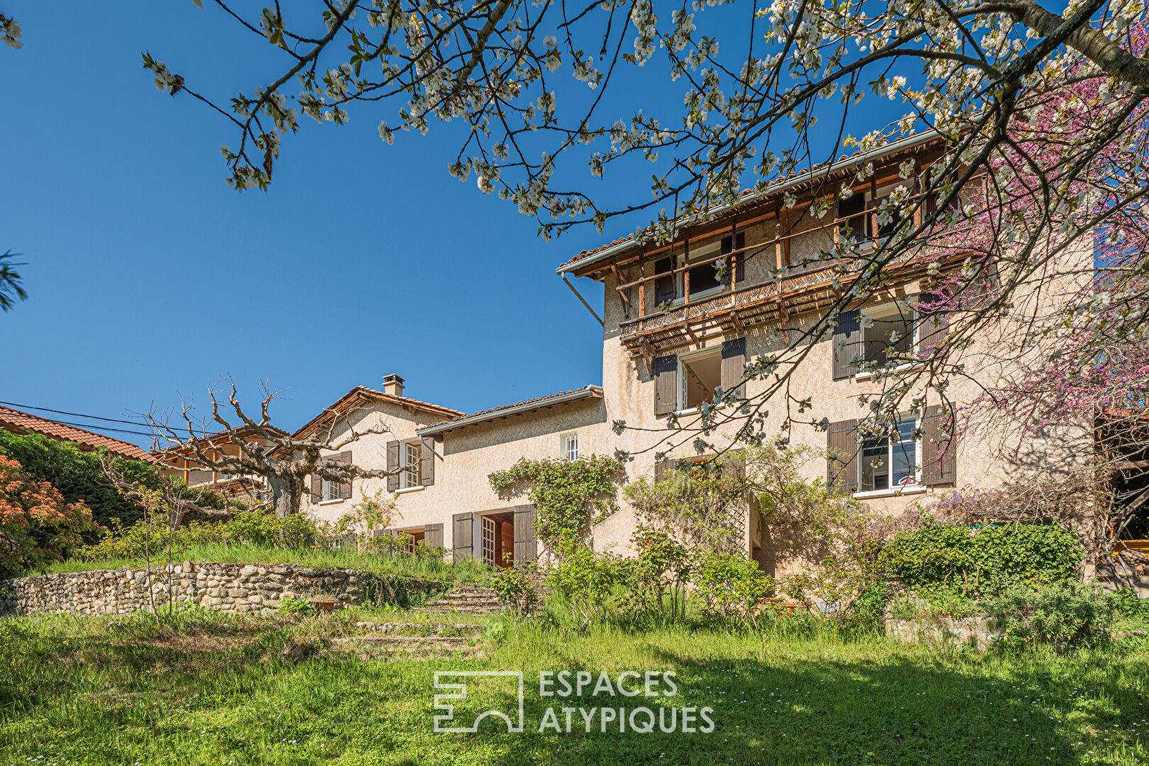 Agence immobilière de Espaces Atypiques Grenoble