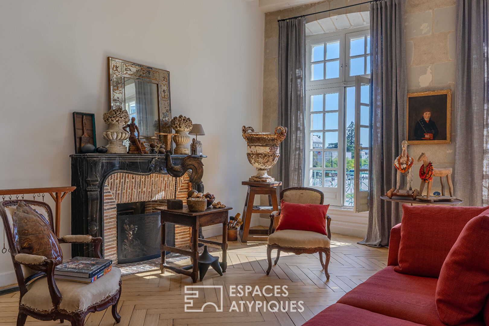 Photo Superbe appartement  XVIII restauré CENTRE NANTES image 2/6