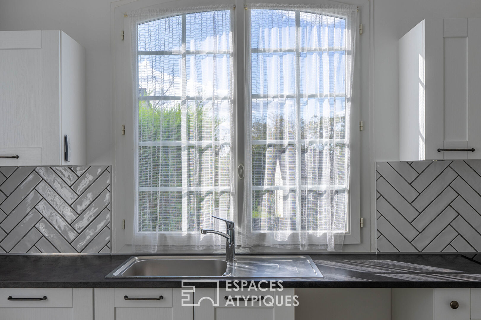 Photo Volume et charme pour cette maison familiale à 15 minutes de Nantes image 4/6