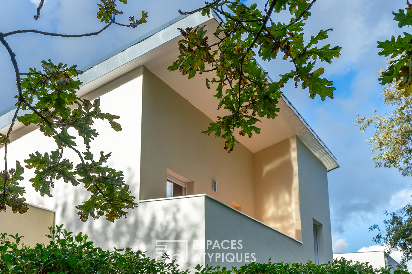Maison d'architecte aux lignes modernistes à Saint-Herblain