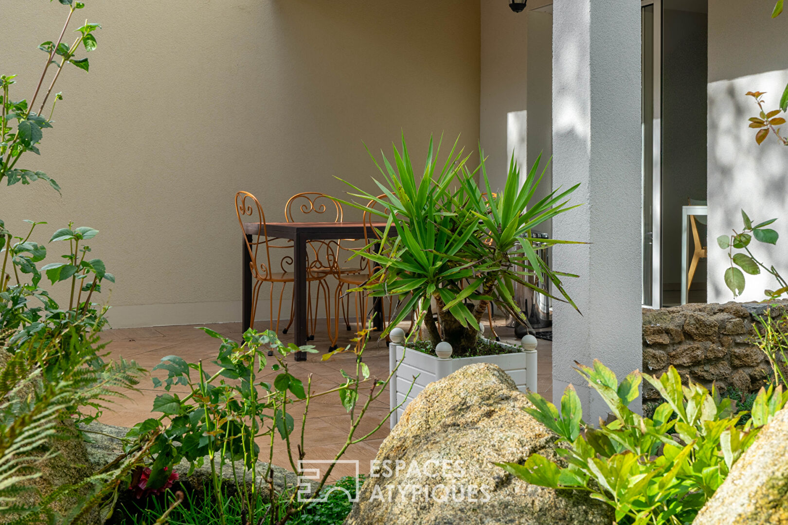 Photo Maison d'architecte aux lignes modernistes à Saint-Herblain image 3/6