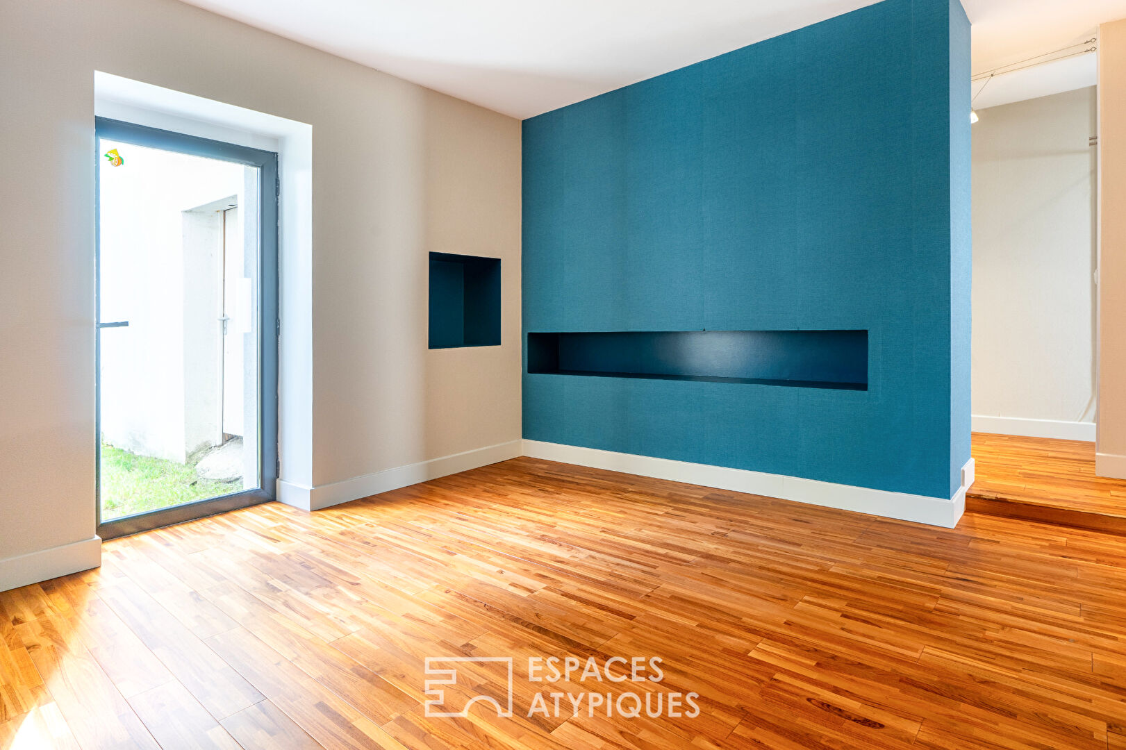 Photo Maison de caractère aménagée dans une ancienne forge rénovée. image 2/4