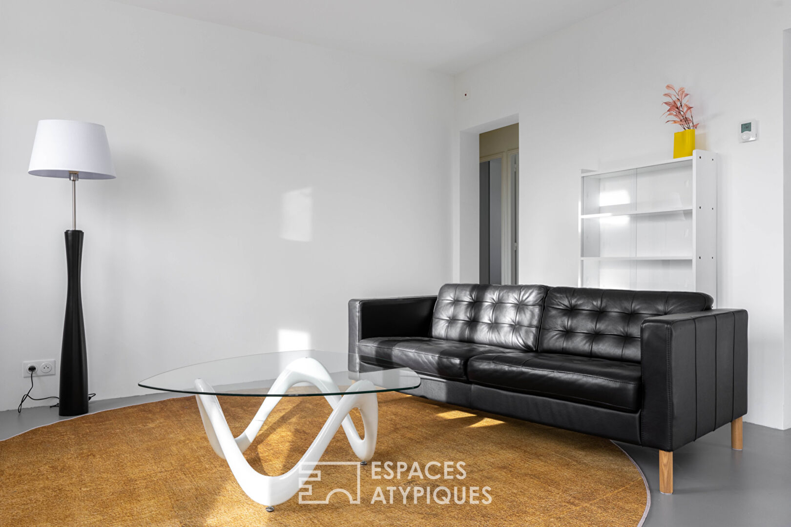 Photo Appartement épuré de 68m2, quartier Plessis Tison image 2/6