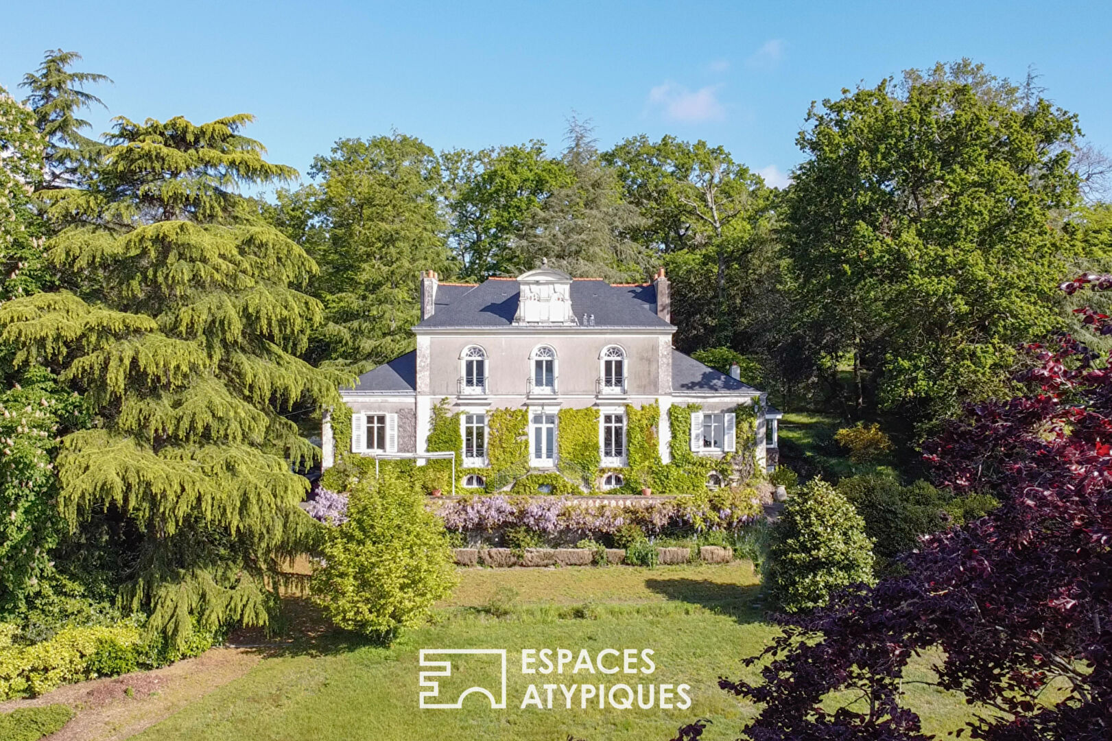 Demeure de prestige - Folie Nantaise au bord de l'Erdre
