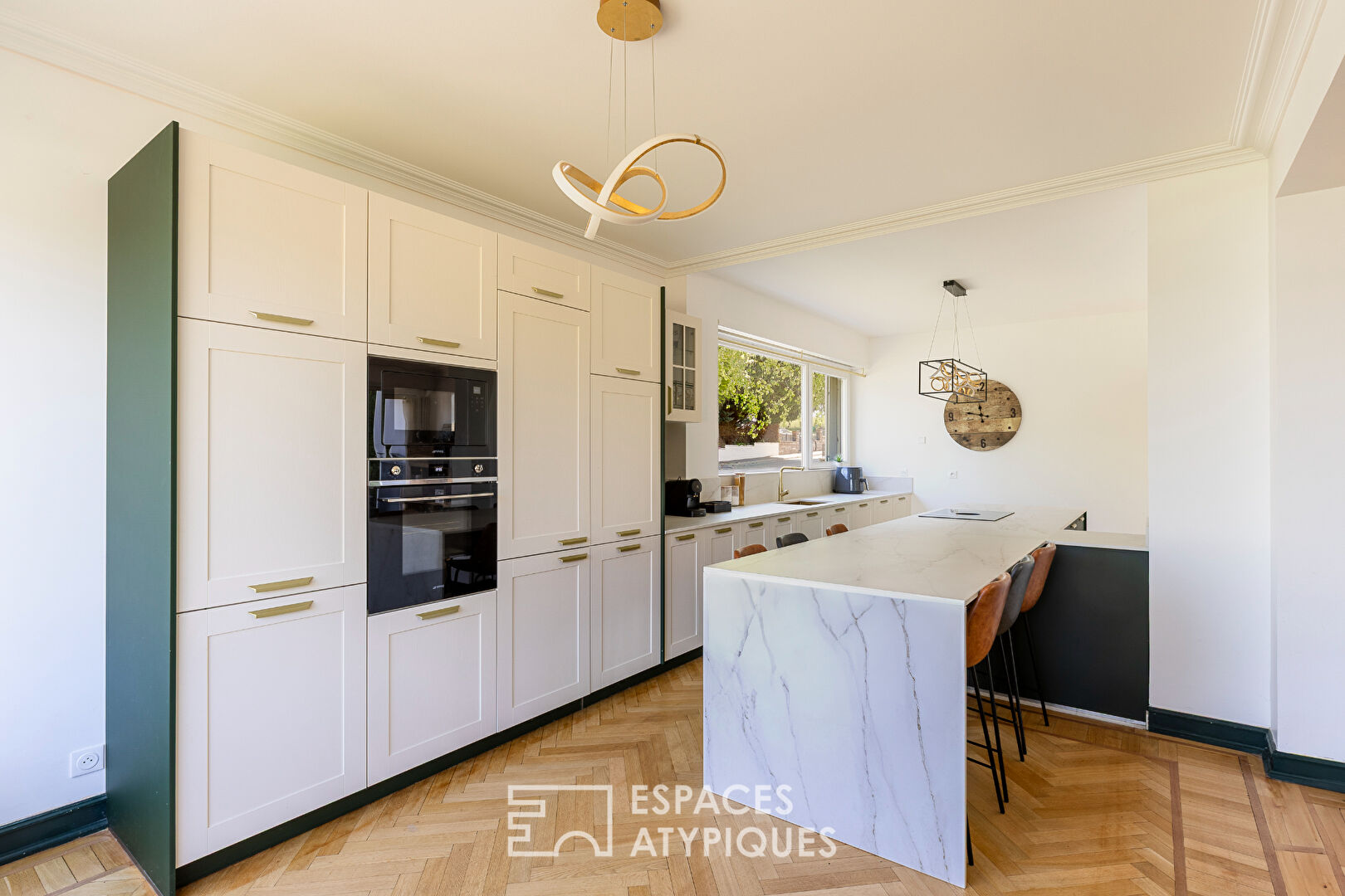 Maison rénovée au coeur d'un quartier paisible