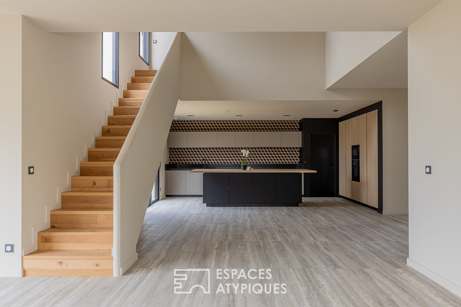 Contemporaine d'exception avec vue sur le golf